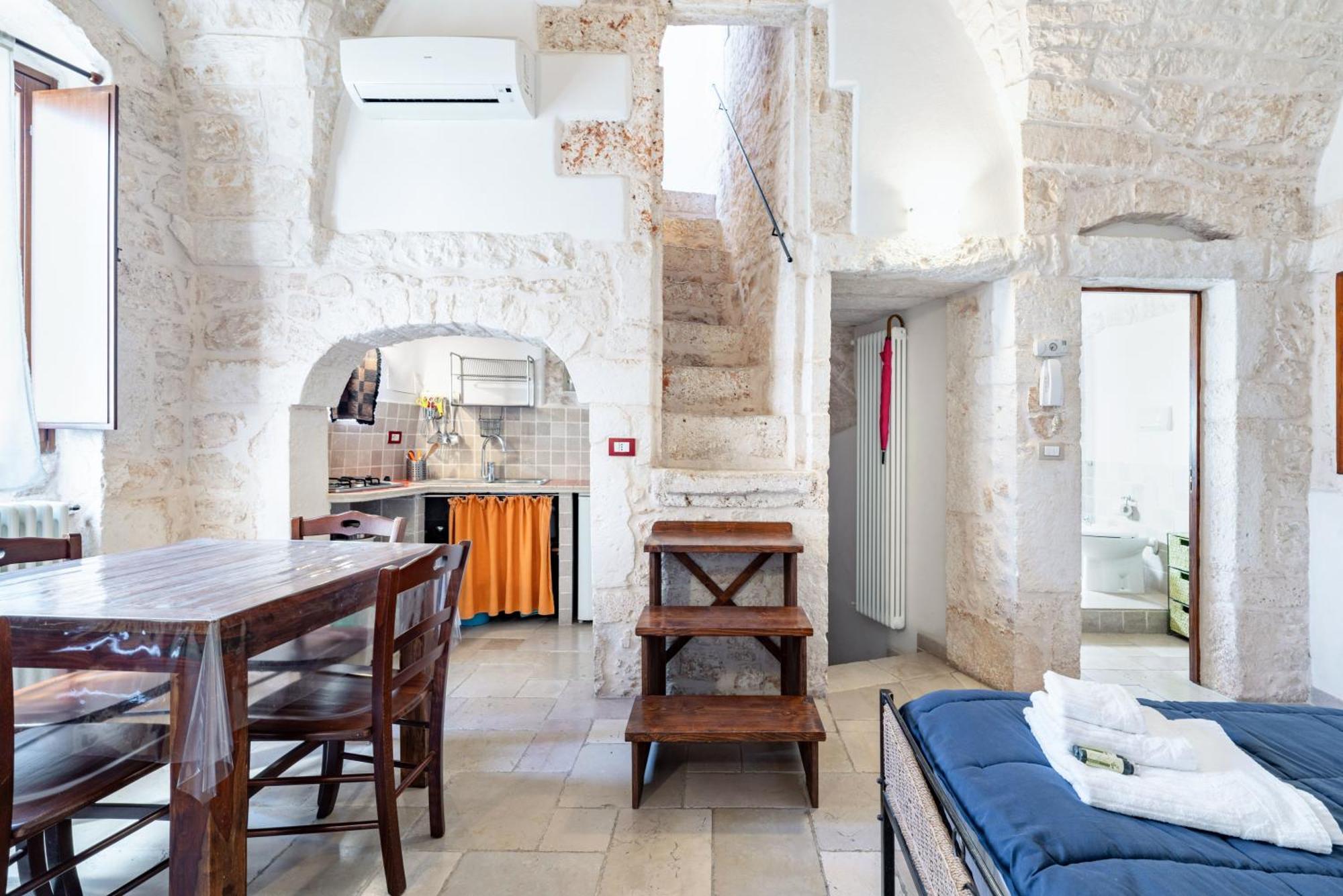 Casa Colombo & Casa Scipione By Rentbeat Ξενοδοχείο Ostuni Εξωτερικό φωτογραφία
